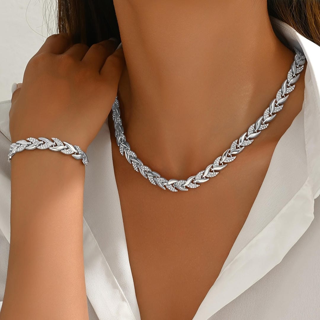 Elegancki zestaw z kryształkami w stylu fishtail