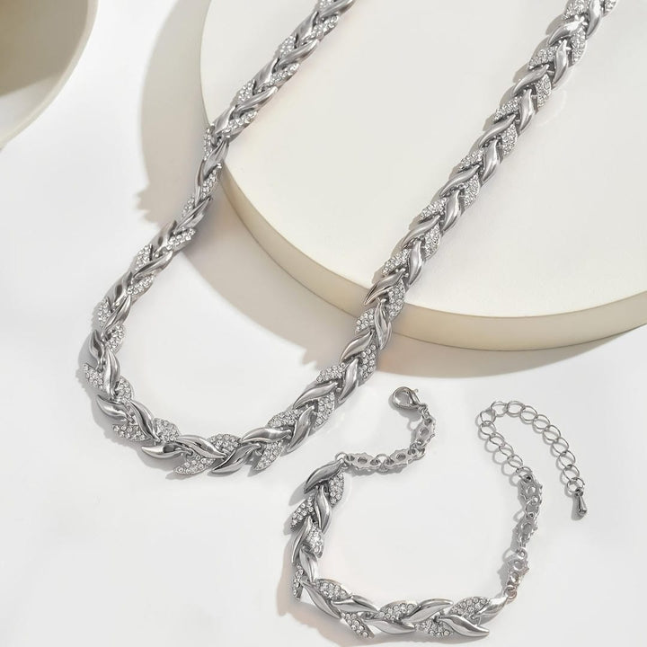 Elegancki zestaw z kryształkami w stylu fishtail
