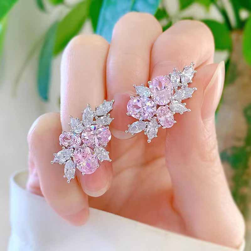 Lyra Blushbloom różowe kolczyki - Delikatna elegancja płatków róży