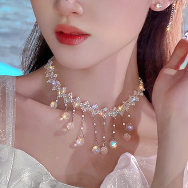 Choker z kryształami Allison – elegancki błysk na codzienną elegancję