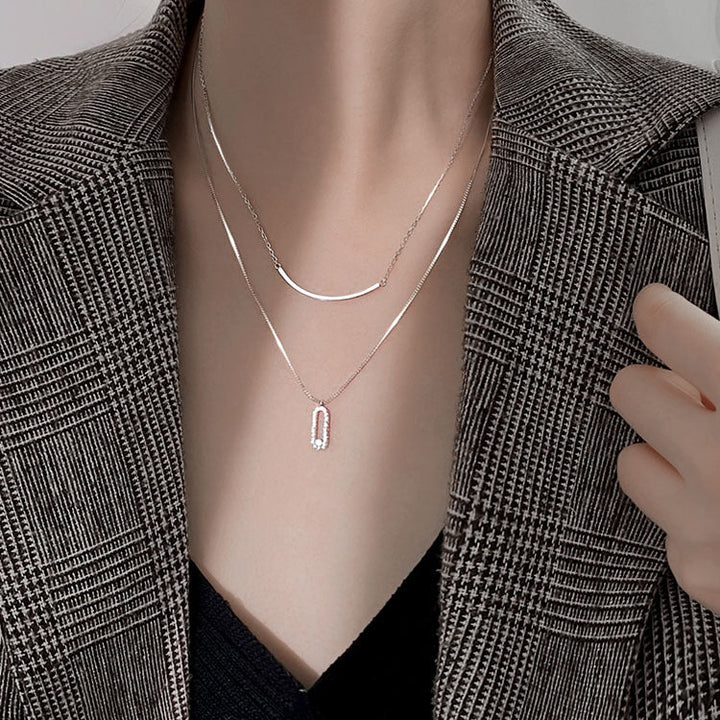Gia Warstwowy naszyjnik z kryształów – błyszczący wielowarstwowy design