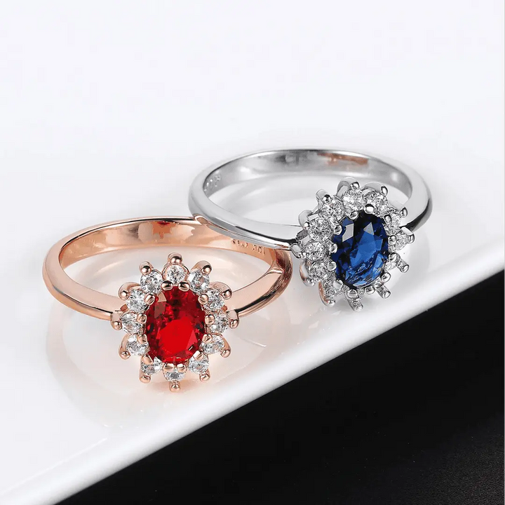 Wyrazisty pierścionek halo Heirloom