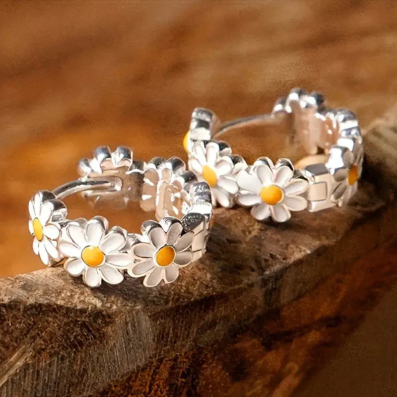 Eleganckie kolczyki koła Daisy | Białe złoto